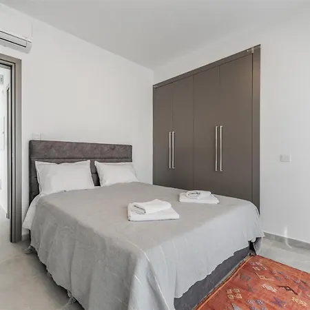 Imperial Jade V2 - Semeli In Protaras Villa Paralímni