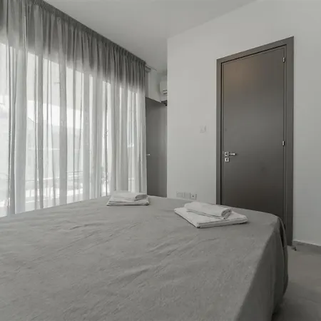 Imperial Jade V2 - Semeli In Protaras * Paralímni