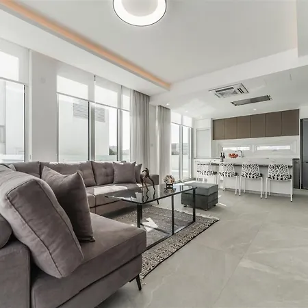 Villa Imperial Jade V2 - Semeli In Protaras