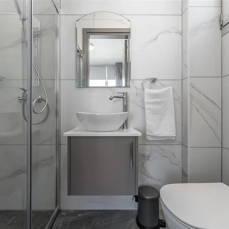 Villa Imperial Jade V2 - Semeli In Protaras Paralímni