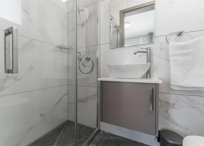 Imperial Jade V2 - Semeli In Protaras *