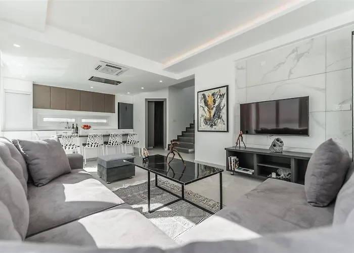 Villa Imperial Jade V2 - Semeli In Protaras